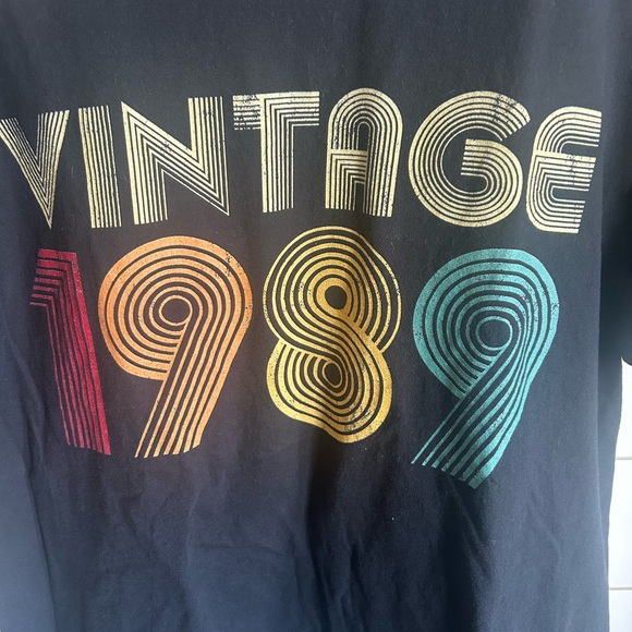 Vintage 1989 Graphic T-Shirt - Picture 2 of 4